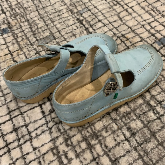 Kickers - Picture 5 of 5